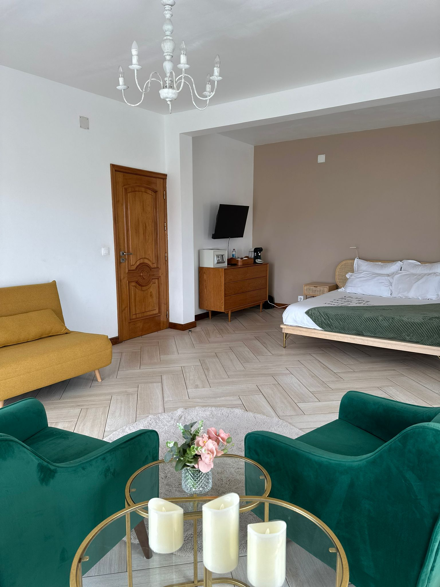 Junior Suite with Balcony